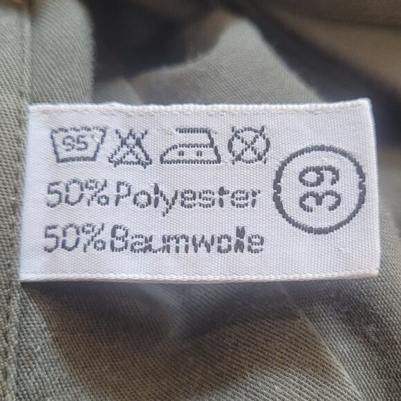 Vintage Austrian BDU Shirt, SM, Austrian 39 / U.S. 15, Green, Button w/ Epaulets - Picture 6 of 6